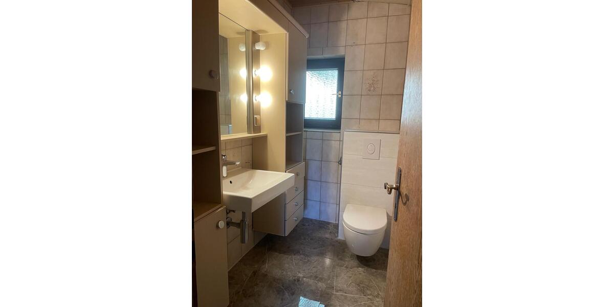 Doppelhaushälfte Northeim - 4 Zimmer, 96 m&sup2;, 1.300&euro; | Angebot:26255446