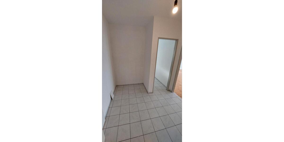 Etagenwohnung Göttingen Oststadt - 2 Zimmer, 54 m&sup2;, 59.000&euro; | Angebot:26096368