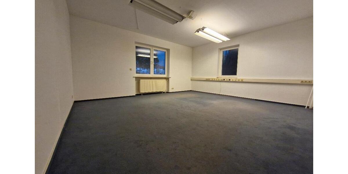 Repräsentative Bürofläche inmitten von Nörten-Hardenberg zimmer