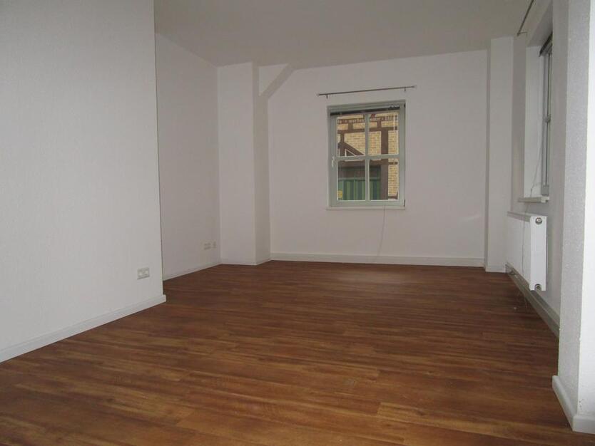 Helle 3-Zimmer-Erdgeschosswohnung in der Innenstadt! zimmer