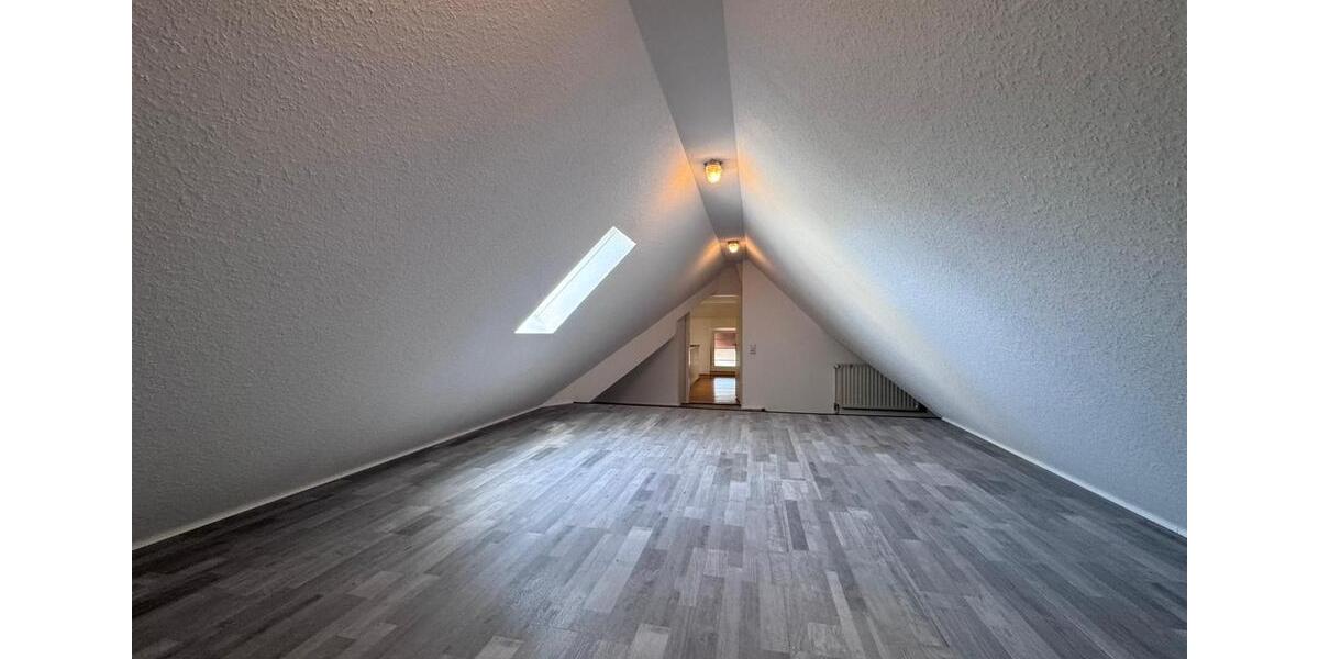 Einfamilienhaus Rosdorf - 4 Zimmer, 132 m&sup2;, 259.000&euro; | Angebot:27231985