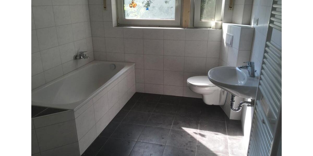 Erdgeschoßwohnung Witzenhausen - 4 Zimmer, 86 m&sup2;, 650&euro; | Angebot:26533031
