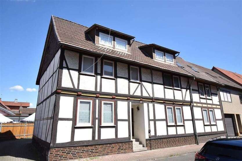 Haus zum Kaufen in Gieboldehausen 250.000 € 310 m²