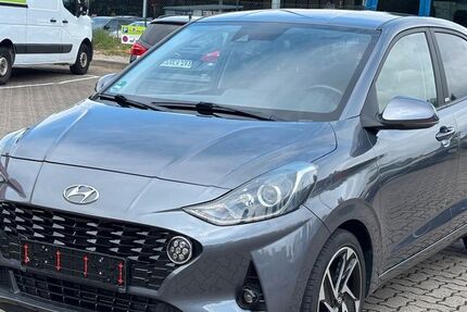 Hyundai i10 53.615 km 13.900 € Göttingen 37081