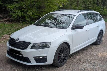 Skoda Octavia 160.000 km 13.400 &euro; Wesertal 34399