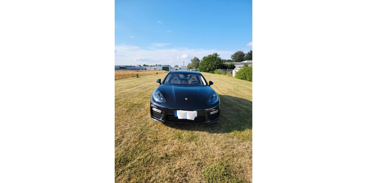 Porsche Panamera 114.000 km 43.900 &euro; Göttingen 37079