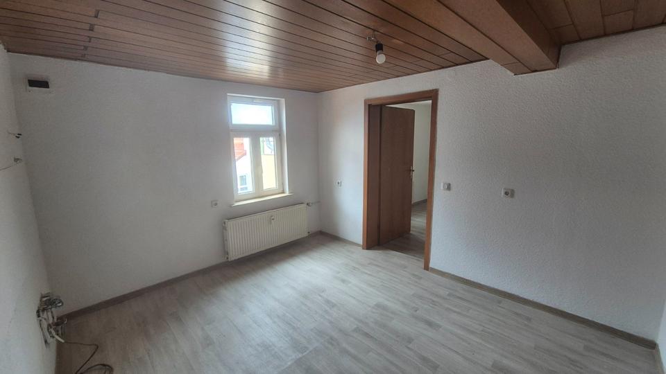 Etagenwohnung Witzenhausen - 4 Zimmer, 98 m&sup2;, 700&euro; | Angebot:26577818