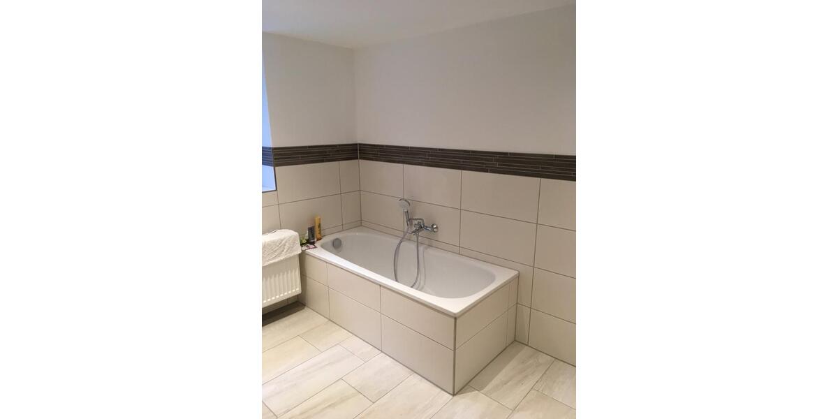 Etagenwohnung Göttingen Oststadt - 2 Zimmer, 80 m&sup2;, 680&euro; | Angebot:25406395