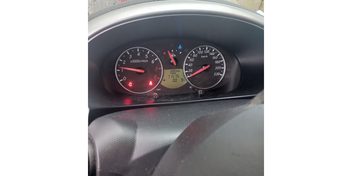 Nissan Micra 71.575 km 2.350 &euro; Hann. Münden 34346