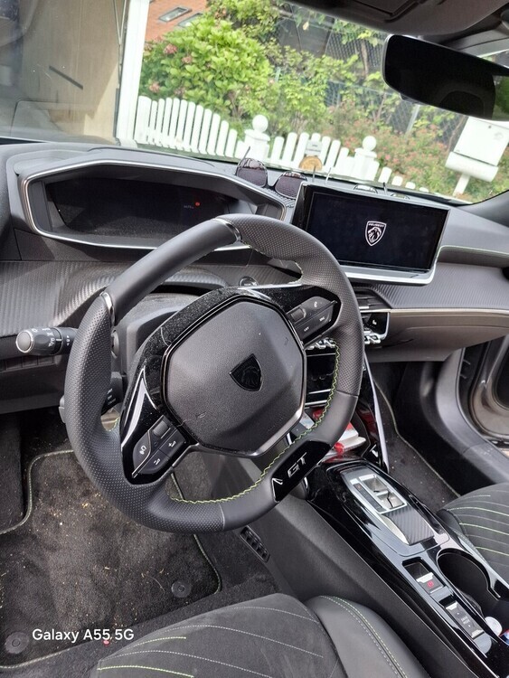 Peugeot 2008 12.500 km 28.500 € Einbeck 37574