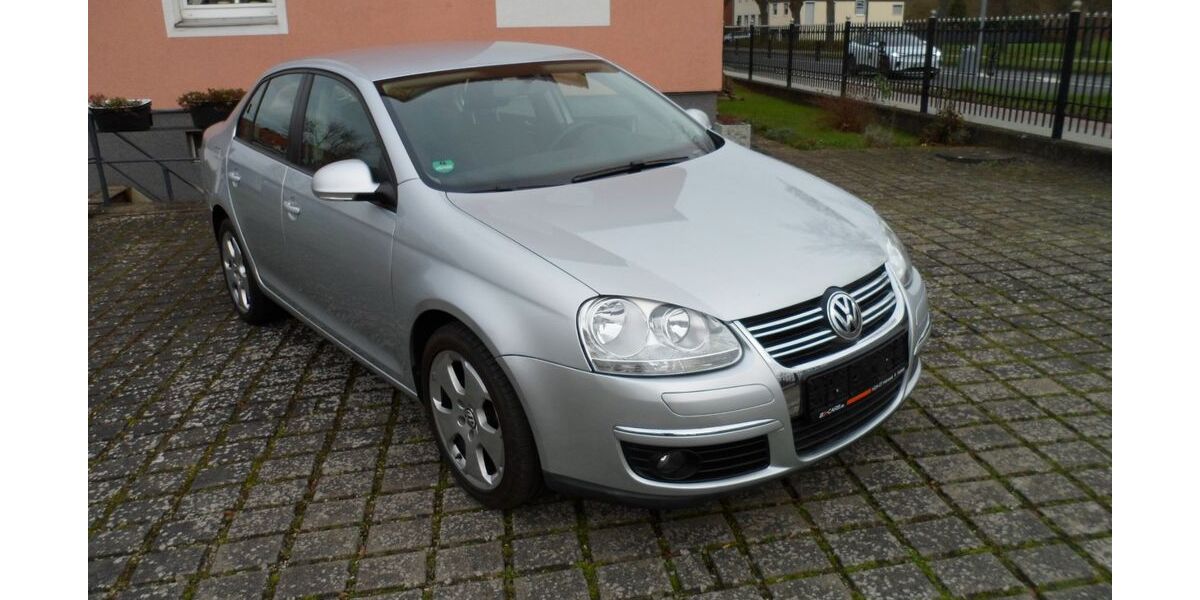 VW Jetta 110.690 km 6.590 &euro; Northeim 37154
