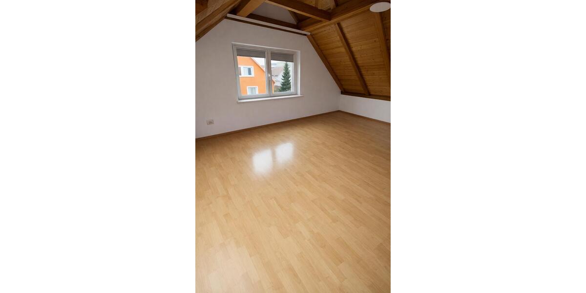 Moderne 3-Zimmer-Wohnung in zentraler Lage von Rosdorf 3 zimmer