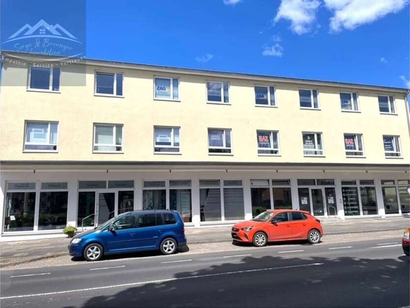 Büro in Einbeck 1.334 € 157 m²