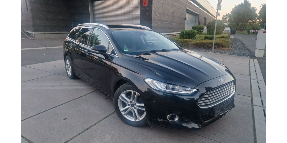 Ford Mondeo 129.058 km 8.990 &euro; Göttingen 37077
