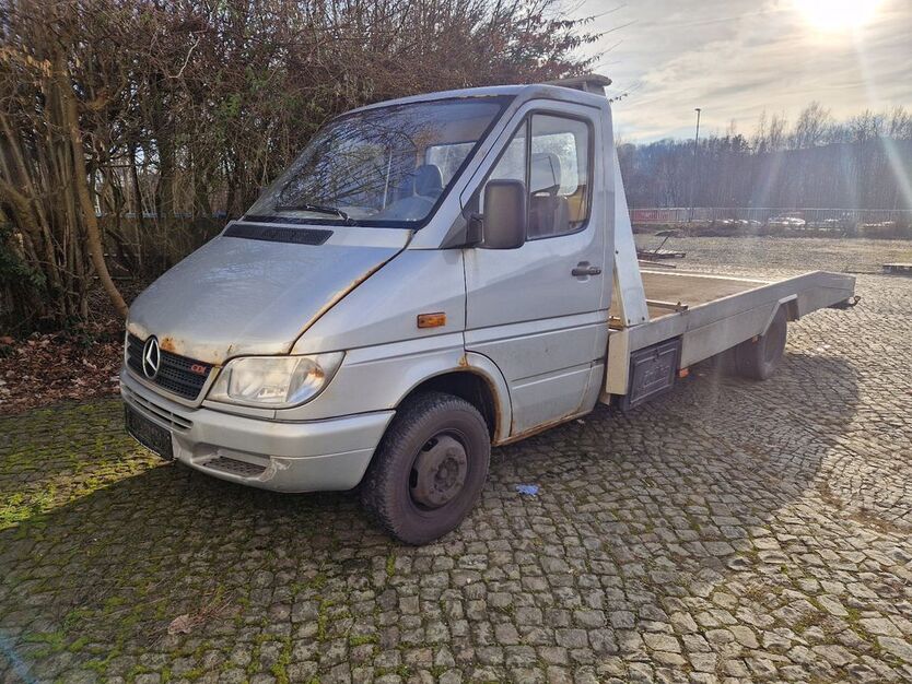Mercedes-Benz Sprinter 487.000 km 7.950 € Osterode am Harz 37520