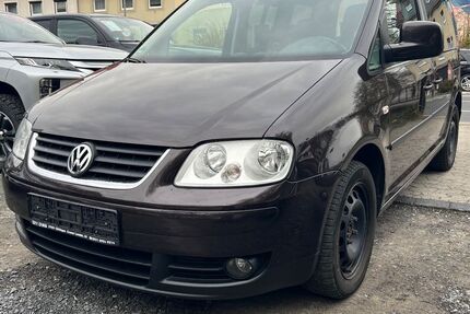 VW Caddy 273.699 km 5.900 &euro; Göttingen 37081