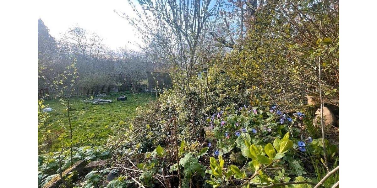 Einfamilienhaus Gleichen - 9 Zimmer, 220 m&sup2;, 350.000&euro; | Angebot:27120589