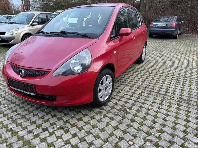 Honda Jazz 170.200 km 2.490 € Göttingen 37081