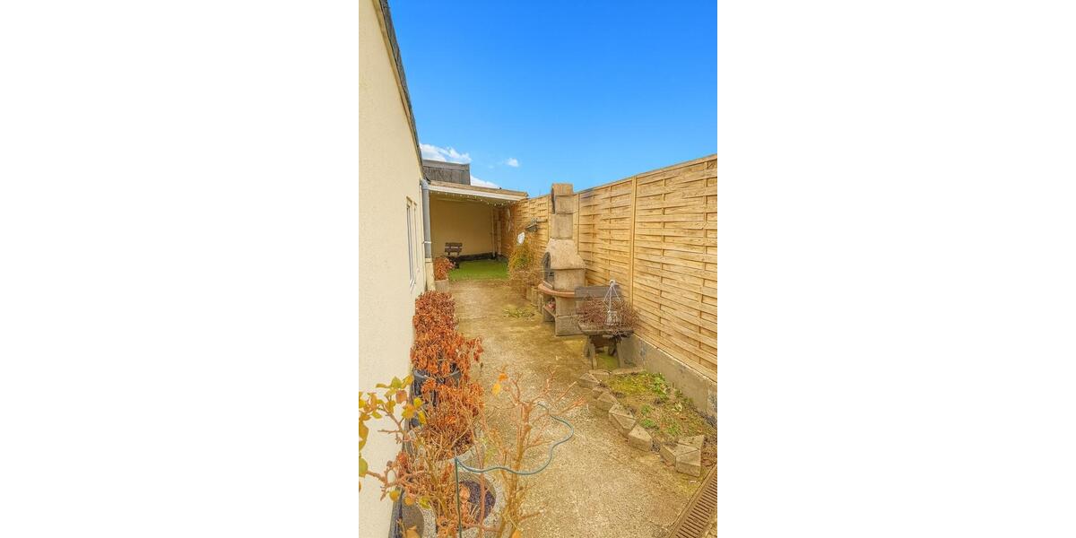 Etagenwohnung Rosdorf - 4 Zimmer, 95 m&sup2;, 1.000&euro; | Angebot:26020037