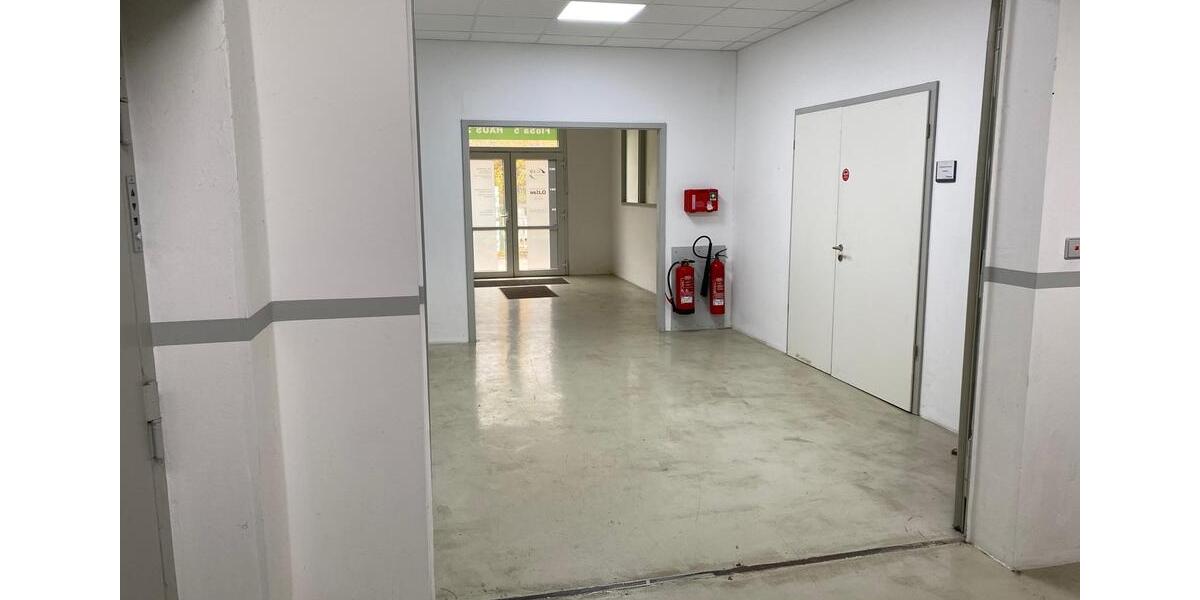 * Göttingen* 2 - 4 sanierte, helle Büroräume (provisionsfrei). zimmer