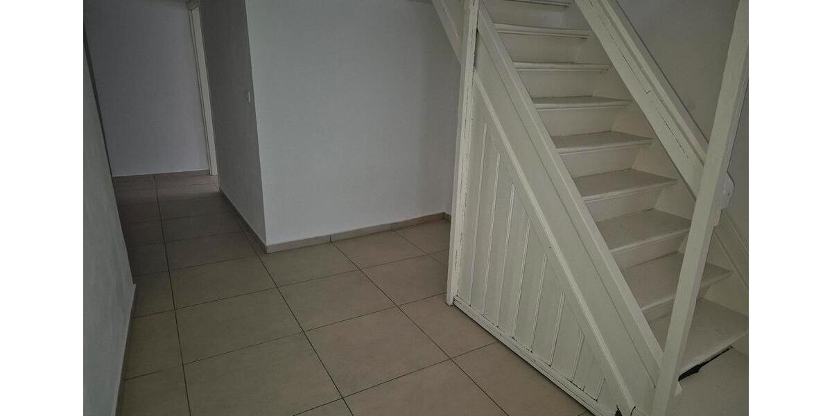 Einfamilienhaus zu vermieten in Holzerode 6 zimmer