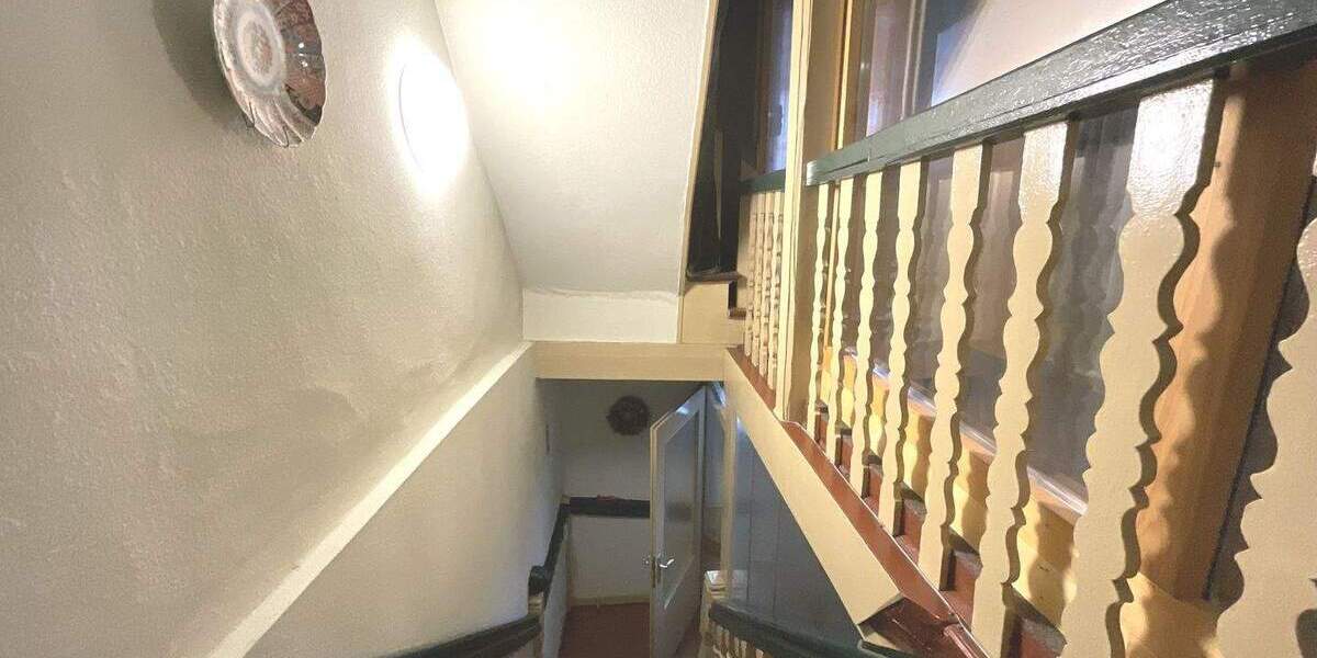 Mehrfamilienhaus, Wohnhaus Bad Sooden-Allendorf Allendorf - 8 Zimmer, 203 m&sup2;, 95.000&euro; | Angebot:25670851