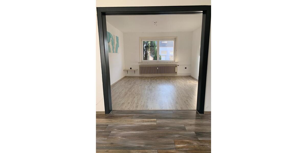 Mehrfamilienhaus, Wohnhaus Hattorf am Harz - 10 Zimmer, 300 m&sup2;, 389.000&euro; | Angebot:24378000