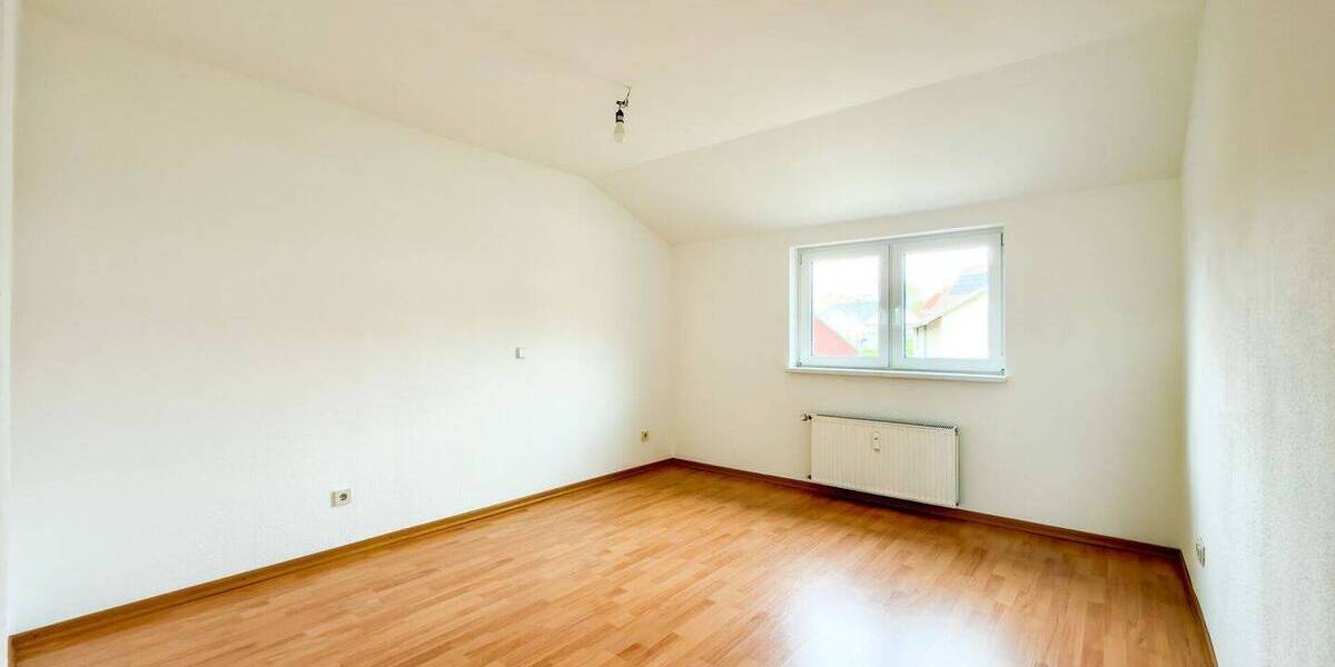 Etagenwohnung Hardegsen Asche - 4 Zimmer, 90 m&sup2;, 184.000&euro; | Angebot:26572986