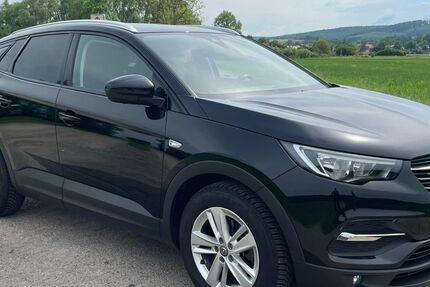 Opel Grandland (X) 94.000 km 13.690 &euro; Northeim 37154