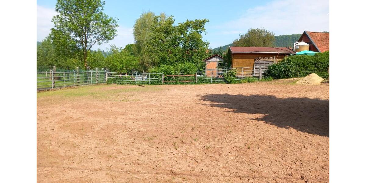 Charaktervoller Resthof in traumhafter Lage 7 zimmer