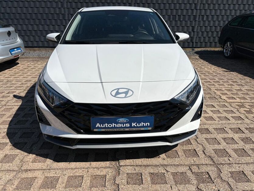 Hyundai i20 15.789 km 16.890 € Worbis 37339