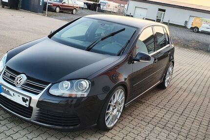 VW Golf 214.828 km 14.999 € Leinefelde 37327