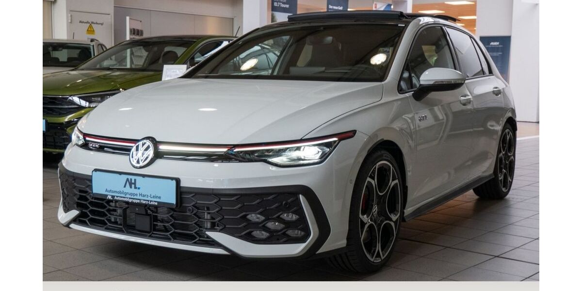 VW Golf 1.644 km 49.738 &euro; Northeim 37154