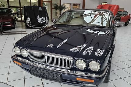 Jaguar Daimler 182.500 km 9.950 € Göttingen 37079