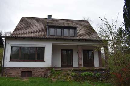 Haus Duderstadt - 6 Zimmer, 160 m&sup2;, 175.000&euro; | Angebot:25272773