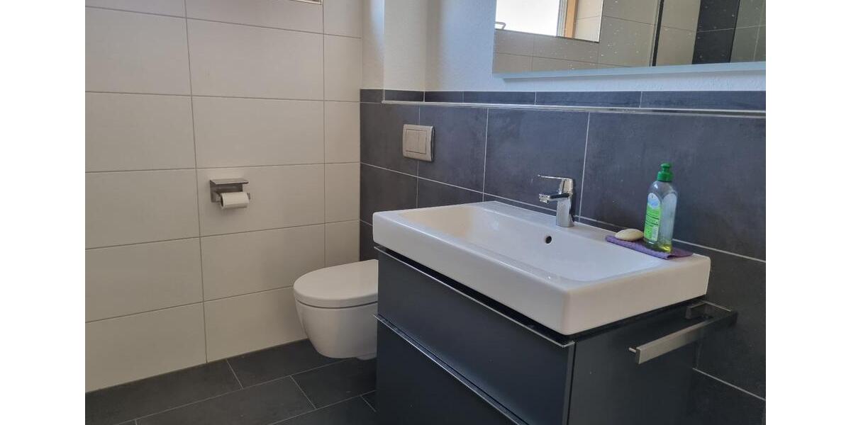 Etagenwohnung Gleichen - 2 Zimmer, 95 m&sup2;, 1.045&euro; | Angebot:25646544