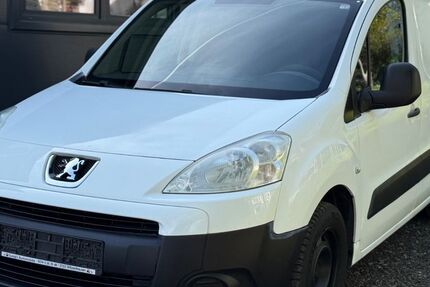 Peugeot Partner 201.000 km 4.500 &euro; Witzenhausen 37213