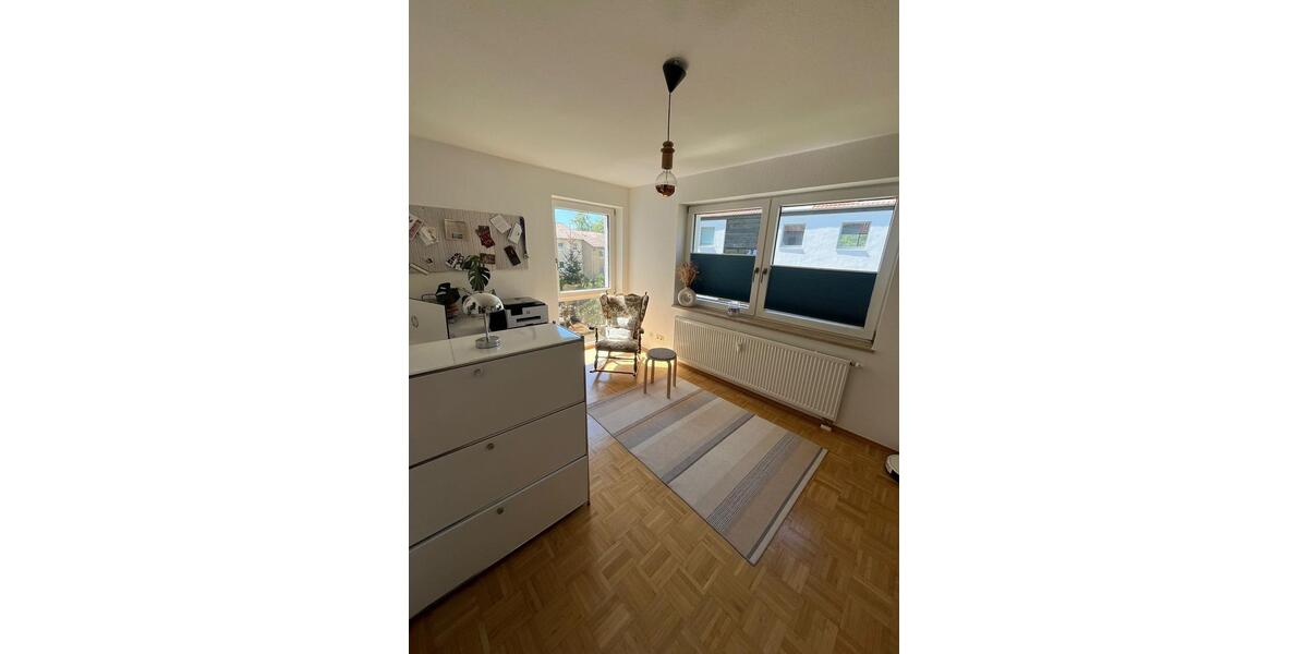 Etagenwohnung Göttingen Nordstadt - 3 Zimmer, 76 m&sup2;, 1.336&euro; | Angebot:26405985