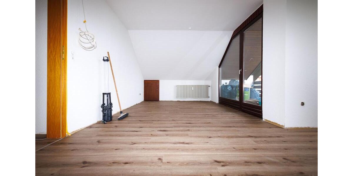 Dachgeschoßwohnung Rosdorf - 2 Zimmer, 60 m&sup2;, 610&euro; | Angebot:25933937