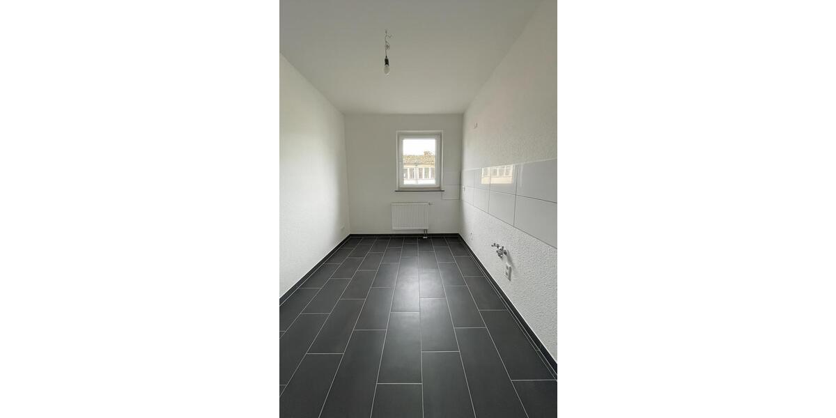 Etagenwohnung Uslar - 4 Zimmer, 97 m&sup2;, 500&euro; | Angebot:26083754