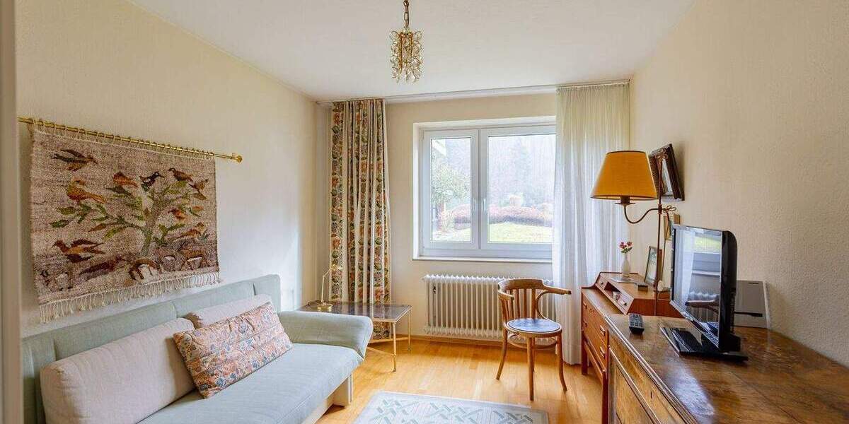 Etagenwohnung Göttingen Oststadt - 4 Zimmer, 119 m&sup2;, 295.000&euro; | Angebot:25769993