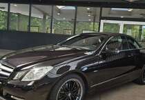 Mercedes E 200