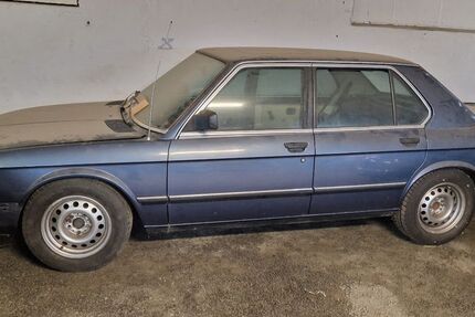 BMW 528 142.000 km 8.500 &euro; Bodenfelde 37194