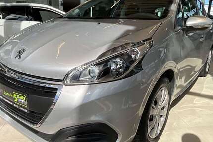 Peugeot 208 74.000 km 6.990 &euro; Göttingen 37079