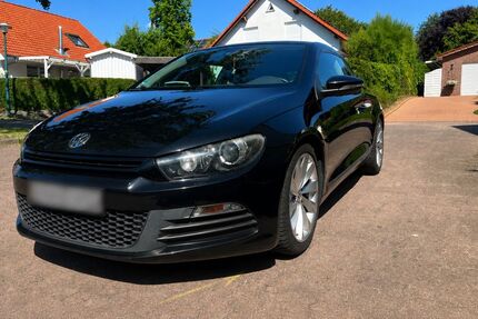 VW Scirocco 218.000 km 4.700 &euro; Hohes Feld 31787