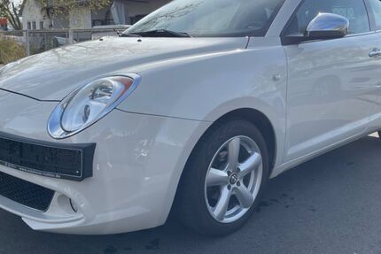Alfa Romeo MiTo 147.052 km 4.990 € Göttingen 37079
