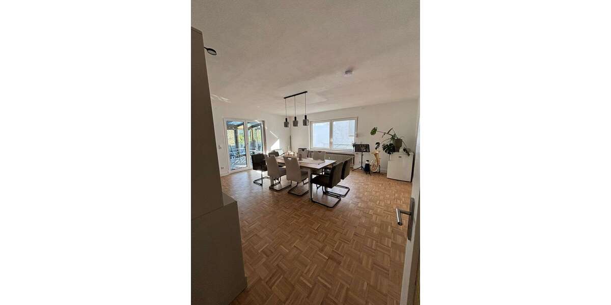 Etagenwohnung Bad Sooden-Allendorf Allendorf - 4 Zimmer, 142 m&sup2;, 990&euro; | Angebot:25429350