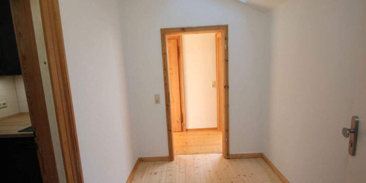 Etagenwohnung Göttingen Oststadt - 2 Zimmer, 68 m&sup2;, 890&euro; | Angebot:25681285