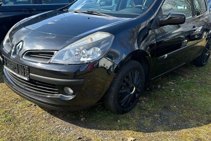 Renault Clio 201.500 km 1.790 € Göttingen 37081