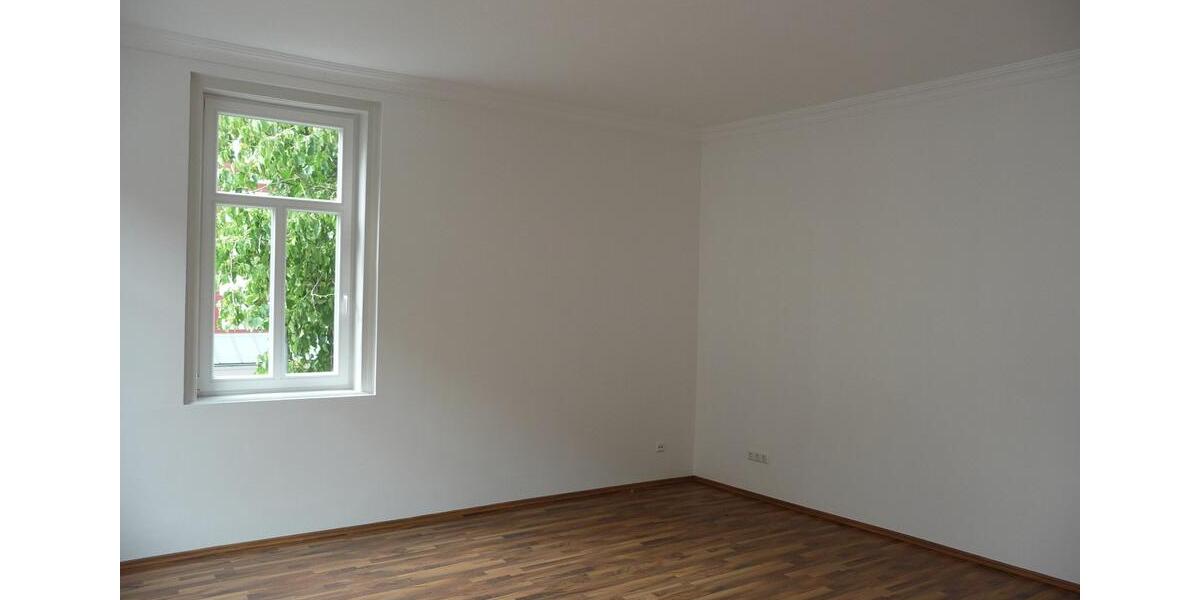Etagenwohnung Northeim - 5 Zimmer, 150 m&sup2;, 900&euro; | Angebot:26423586